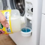 Vinegar as a Dye Fixative in Laundry: Pouring Vinegar